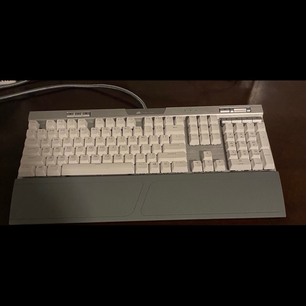 CORSAIR - Gaming K70 RGB MK.2 SE Mechanical Wired